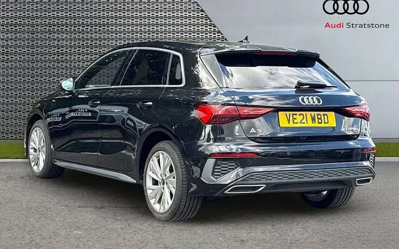 Used Audi A3 Sportback e-tron S-Line 204 HP (150 kW) 2025 Hatchback