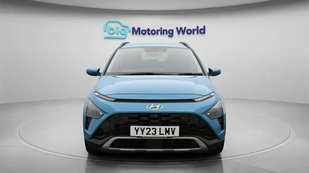Used Hyundai Bayon Premium 100 HP (73 kW) 2023 Blue SUV
