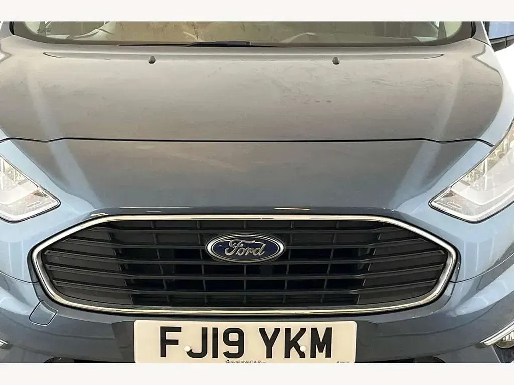Used Ford Tourneo Connect Titanium 118 HP (86 kW) 2019 Blue MPV