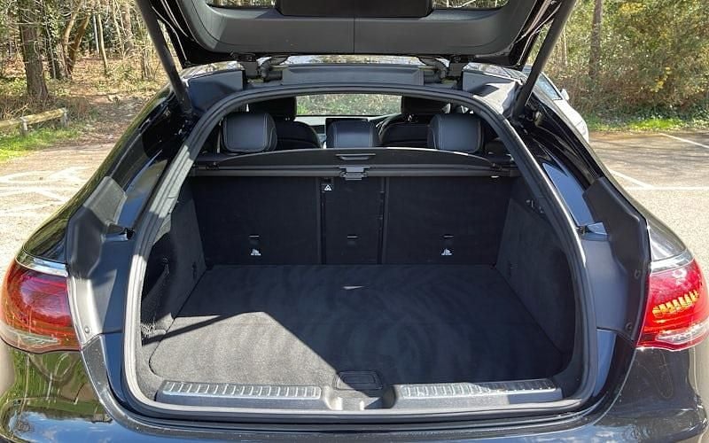 Used Mercedes E300 AMG Line Premium 245 HP (180 kW) 2022 Coupe