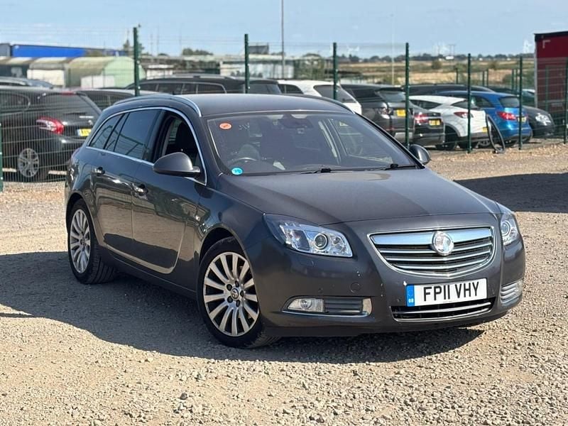 Grey Used 2011 Vauxhall Insignia Elite Estate | £1,785 (Good price) - Image 1/4