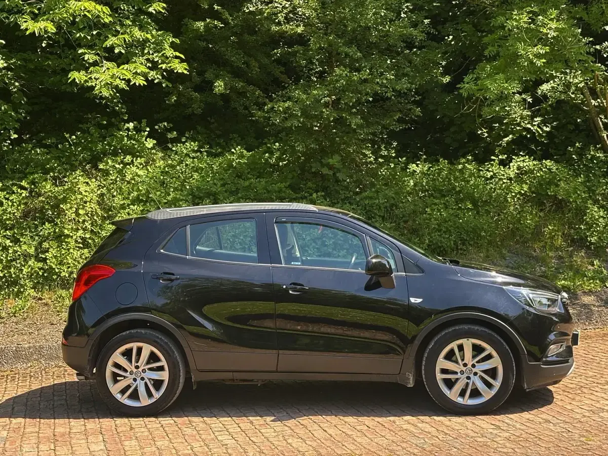 Used Vauxhall Mokka X Active 2016 Black SUV