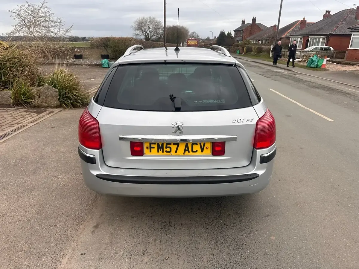 Used Peugeot 407 136 HP (100 kW) 2007 Silver Estate
