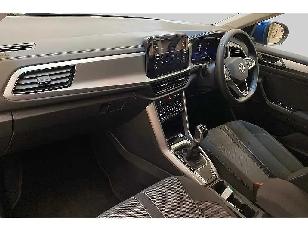 Used VW T-Roc Match 150 HP (110 kW) 2025 SUV