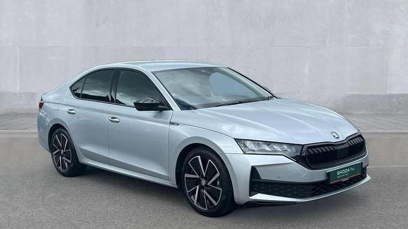 Silver Used 2024 Skoda Octavia SportLine Hatchback | £23,990 (Expensive) - Image 1/4