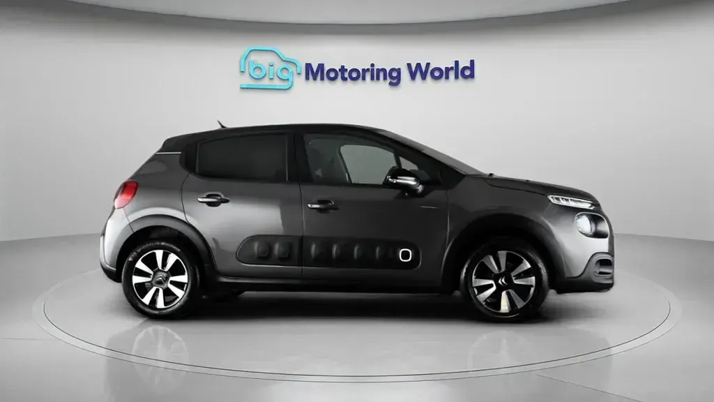 Usado Citroën C3 Flair 83 HP (61 kW) 2020 Cinzento Citadino
