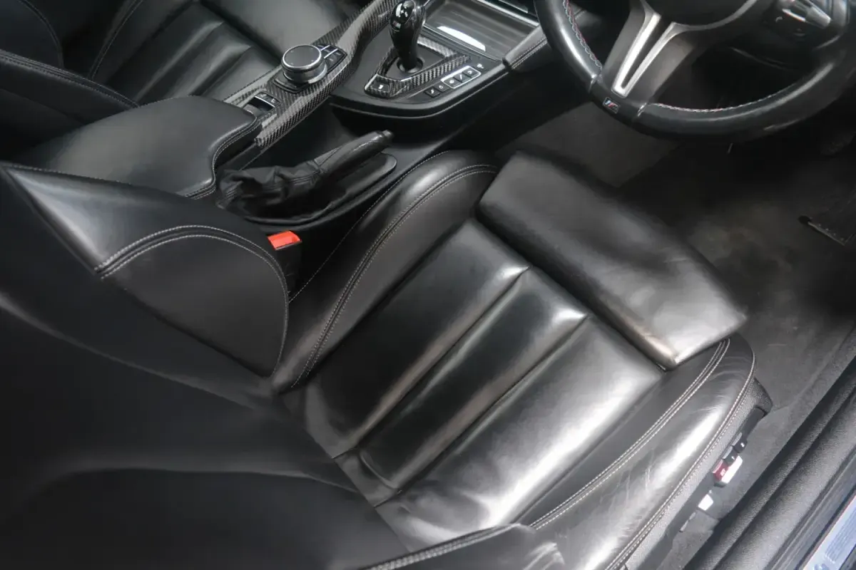 Usado BMW M4 Cabriolet Competition Edition 2016 Gris Descapotable