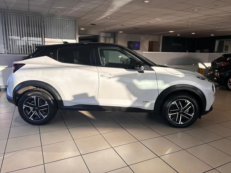 Used Nissan Juke N-Connecta 143 HP (105 kW) 2024 White SUV