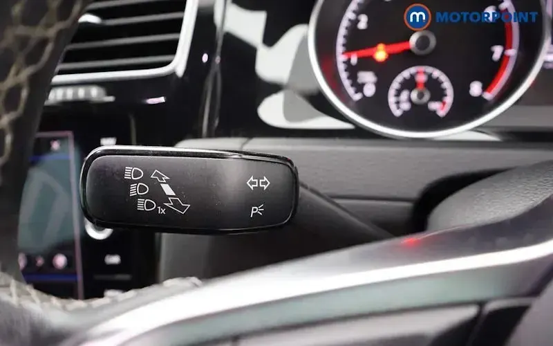 Used VW Golf VII R-line 150 HP (110 kW) 2019 Grey Hatchback