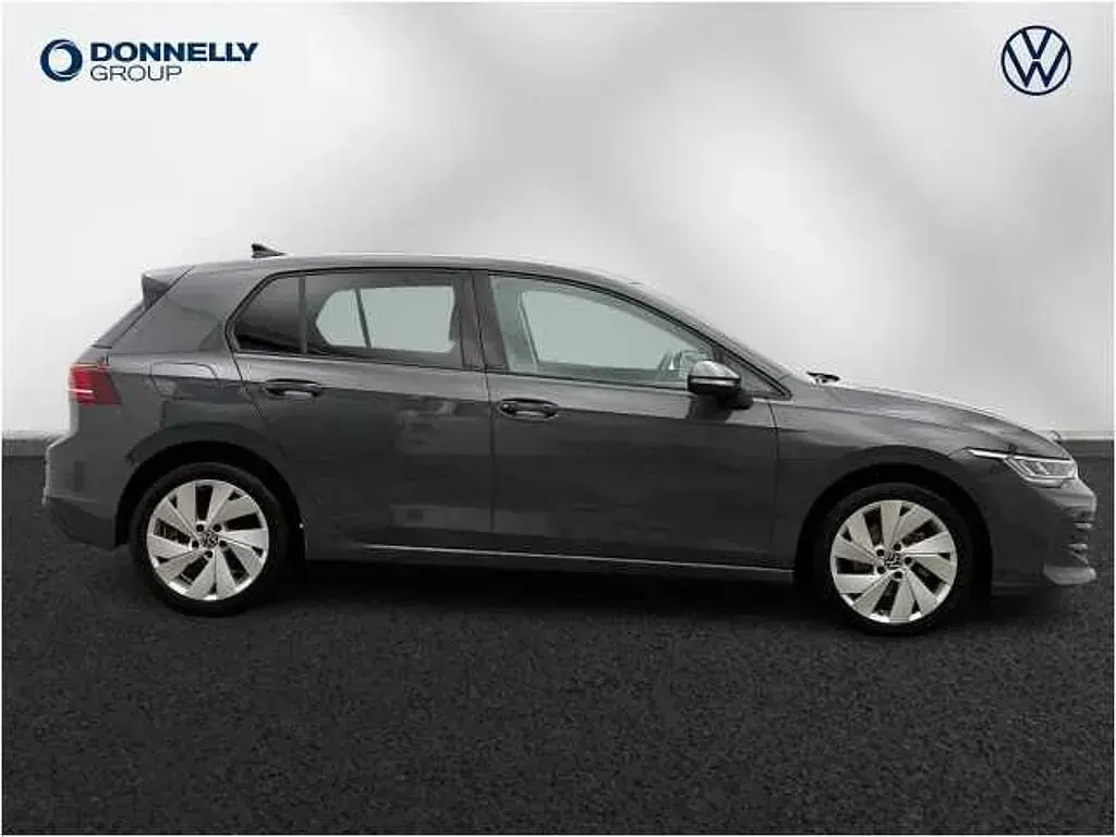 Used VW Golf VIII 115 HP (84 kW) 2024
