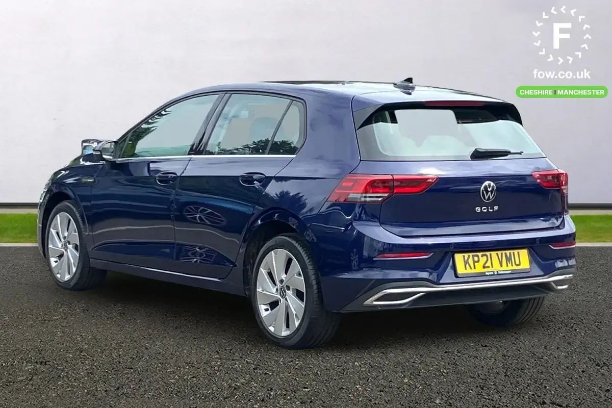 Used VW Golf VII Pro 150 HP (110 kW) 2021 Blue Hatchback