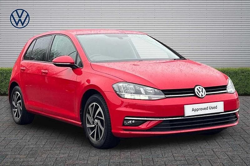 Used VW Golf VII Match 150 HP (110 kW) 2019 Red Hatchback