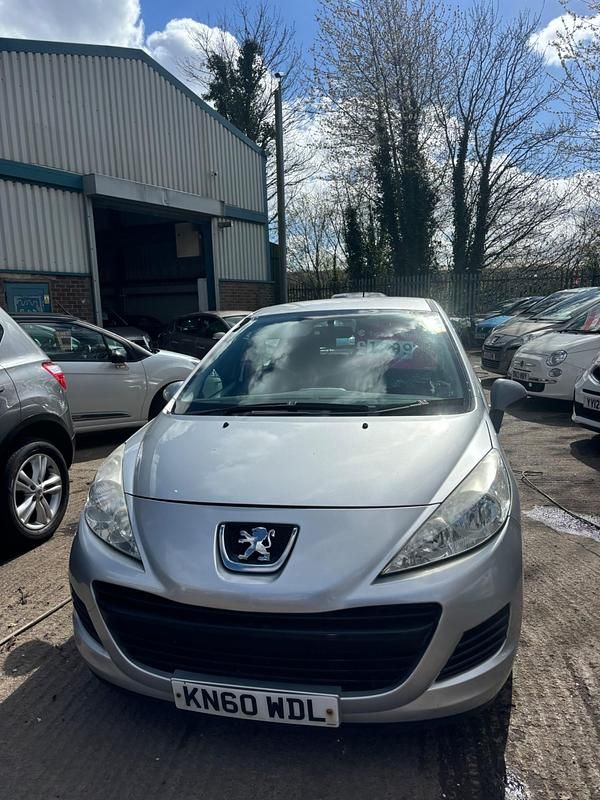 Used Peugeot 207 S 68 HP (50 kW) 2010 Silver Hatchback