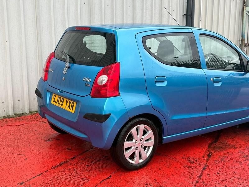 Used Suzuki Alto SZ4 68 HP (50 kW) 2009 Blue Hatchback