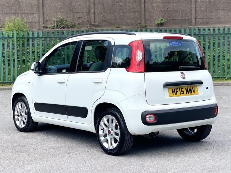 Used Fiat Panda Lounge 69 HP (50 kW) 2015 White Hatchback