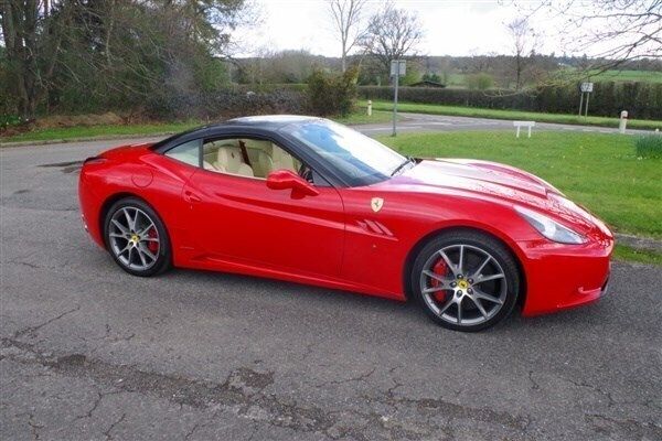 Red Used 2011 Ferrari California Cabriolet | £79,995 - Image 1/1
