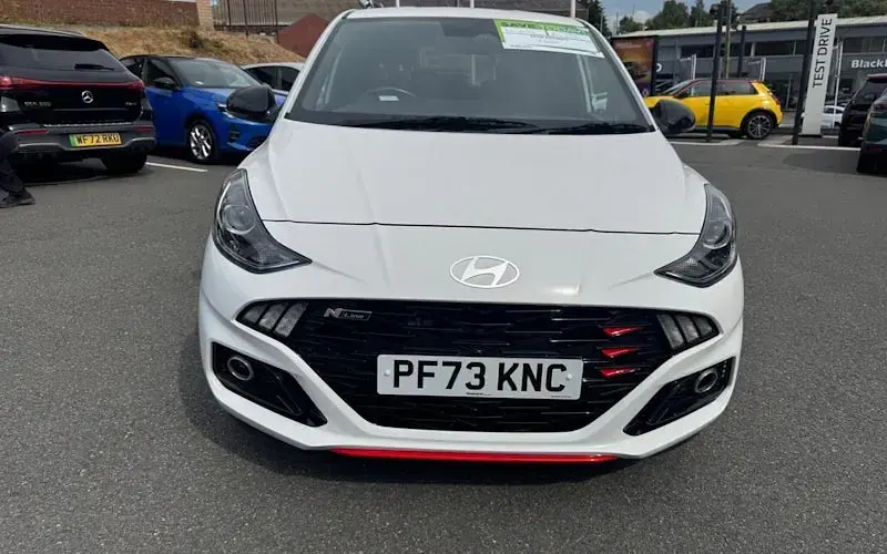 Used Hyundai i10 N Line 101 HP (74 kW) 2023 White Hatchback