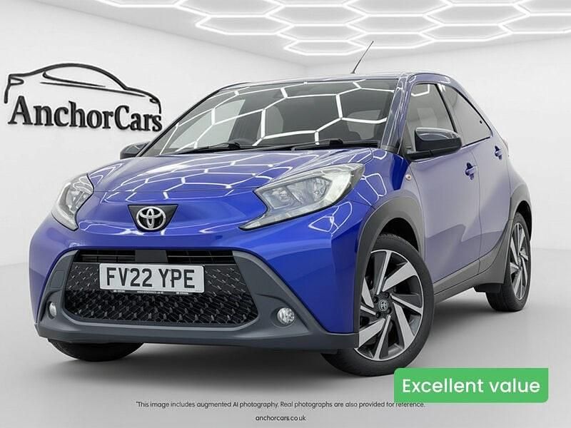 Used Toyota Aygo X 72 HP (52 kW) 2022 Blue SUV