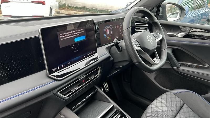 Used VW Tiguan R-line 150 HP (110 kW) 2025 Urano grey SUV