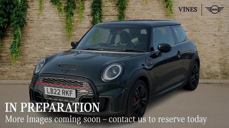 Used Mini John Cooper Works Hatch 231 HP (169 kW) 2022 Green Hatchback