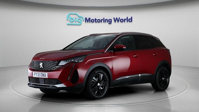 Used Peugeot 3008 Allure Premium 131 HP (96 kW) 2021 Red SUV