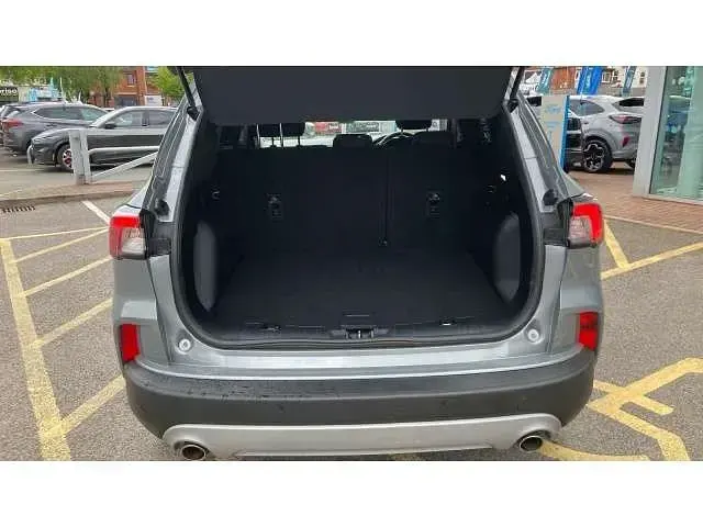 Gebraucht Ford Kuga Zetec 150 PS (110 kW) 2023 Silber SUV