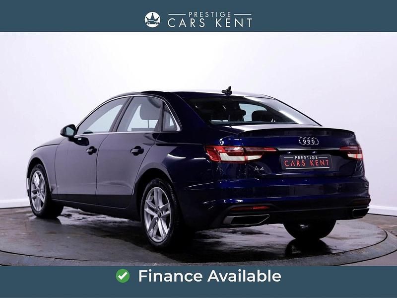 Used Audi A4 Advanced 150 HP (110 kW) 2022 Blue Sedan