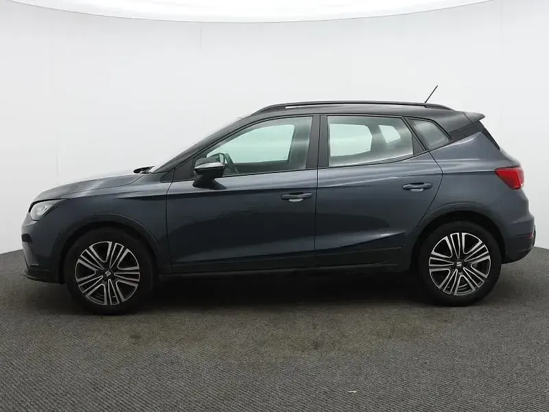 Used Seat Arona SE Technology 94 HP (69 kW) 2022 Grey SUV