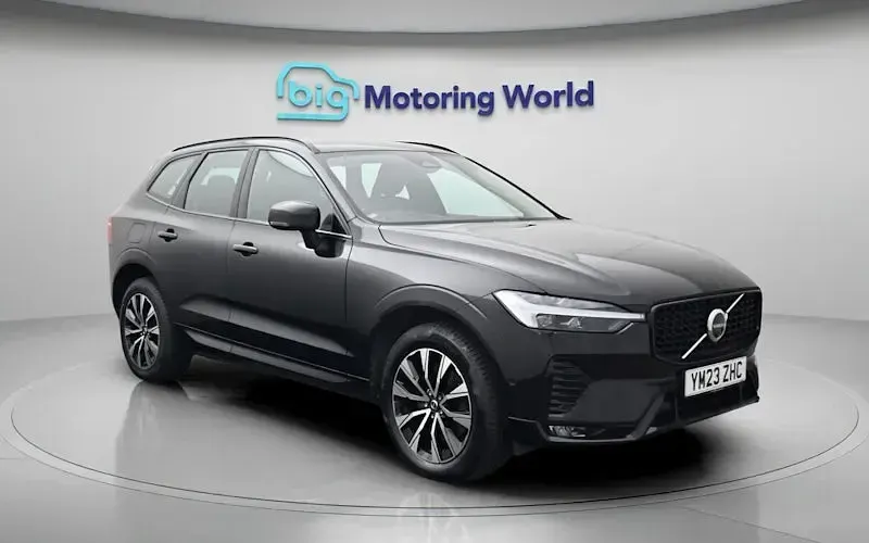 Used Volvo XC60 Plus 250 HP (183 kW) 2023 Black SUV