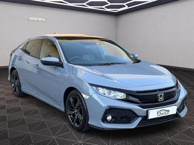 Grey Used 2017 Honda Civic EX Hatchback | £10,990 (Fair price) - Image 1/3
