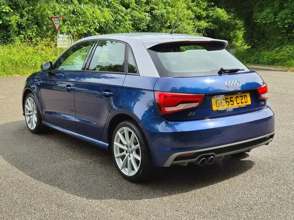 Used Audi A1 Sportback S-Line 125 HP (91 kW) 2016 Blue Hatchback