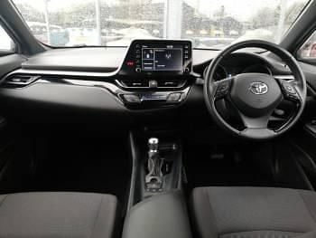 Used Toyota C-HR 122 HP (89 kW) 2023 Grey SUV