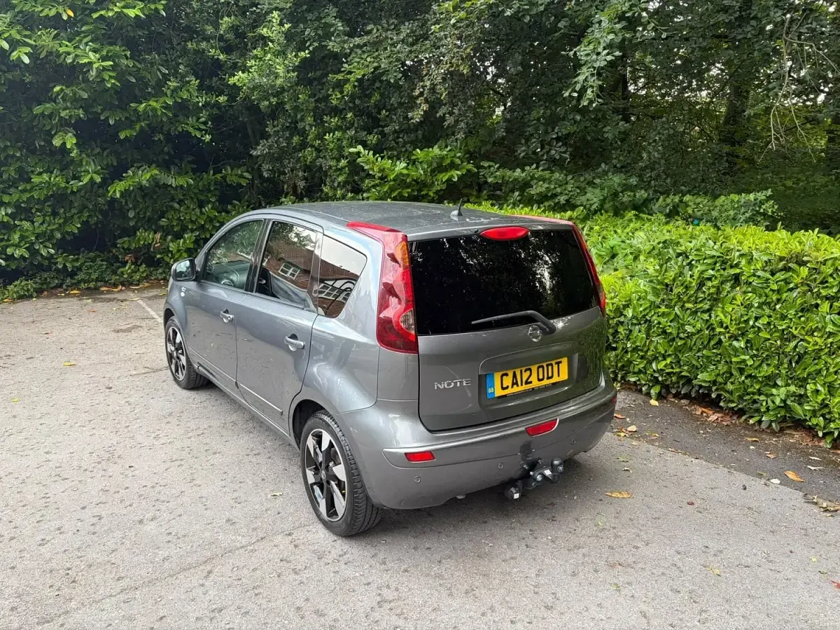 Used Nissan Note N-TEC 110 HP (80 kW) 2012 Grey Hatchback
