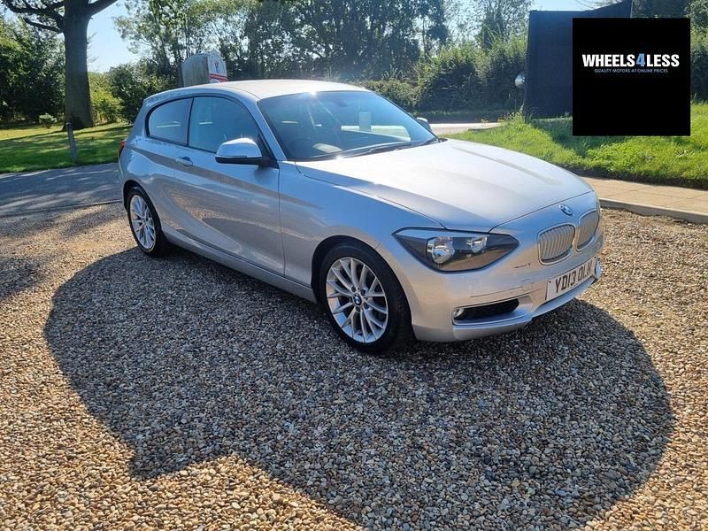 Usado BMW 118 170 HP (125 kW) 2013 Prateado Citadino