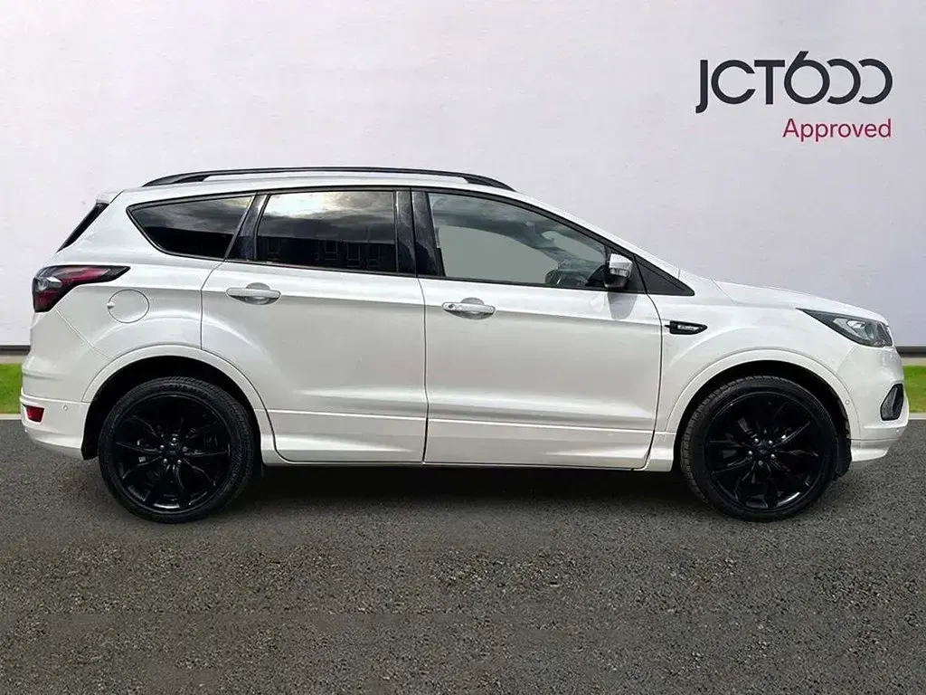 Second-hand Ford Kuga ST-Line X 150 CP (110 kW) 2018 Alb SUV