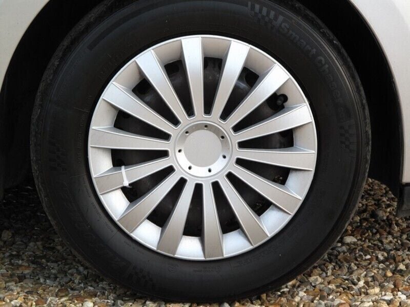 Used Renault Mégane III Expression 110 HP (80 kW) 2011 Silver Hatchback