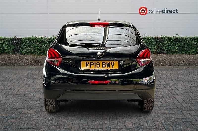 Usado Peugeot 208 S 82 HP (60 kW) 2019 Preto Citadino