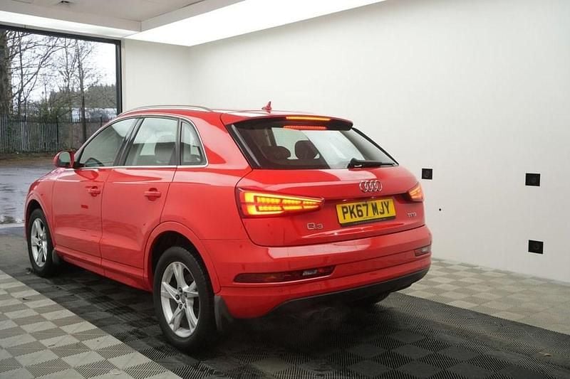 Used Audi Q3 Sport 150 HP (110 kW) 2017 Red SUV