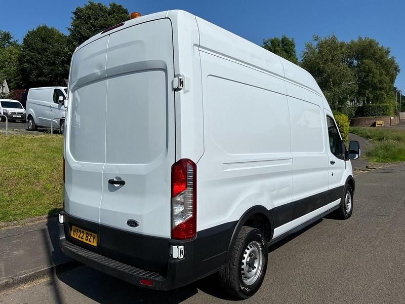 Used Ford Transit S 130 HP (95 kW) 2022 White Van