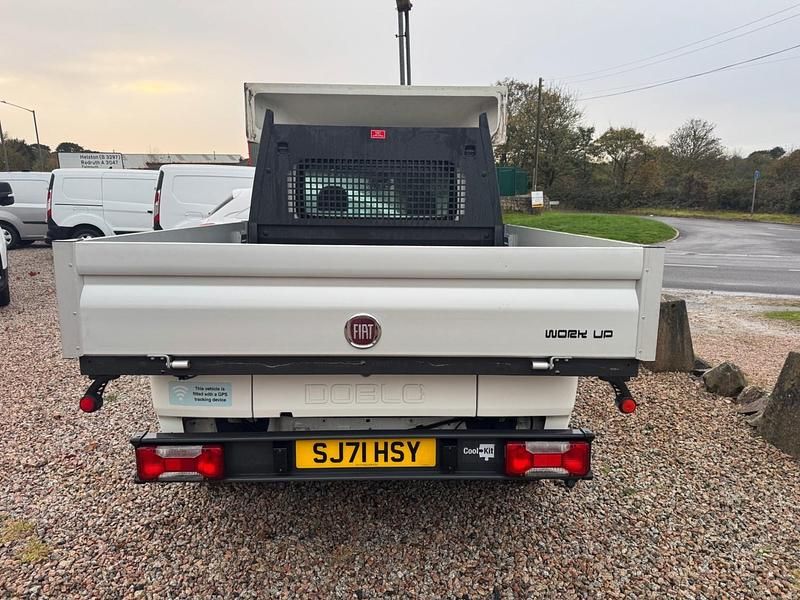 Used Fiat Doblò 2021 White MPV