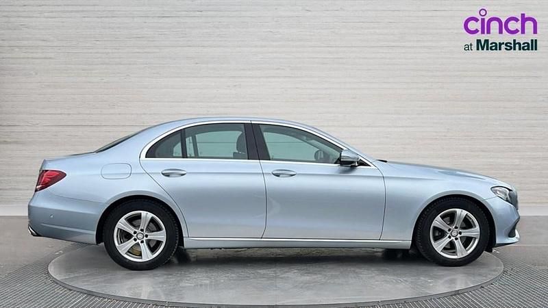 Used Mercedes E220 SE 194 HP (142 kW) 2016 Silver Sedan
