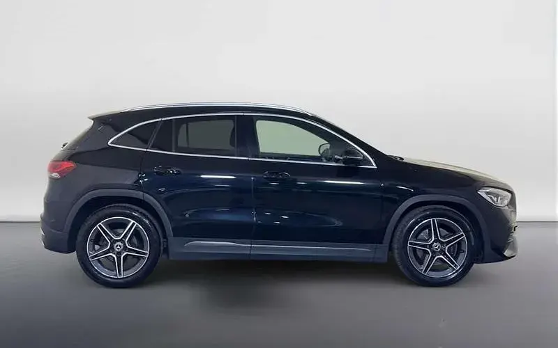 Used Mercedes GLA200 AMG line 150 HP (110 kW) 2020 Black SUV