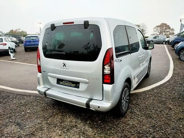 Used Peugeot Partner Tepee Allure 100 HP (73 kW) 2016 Silver MPV