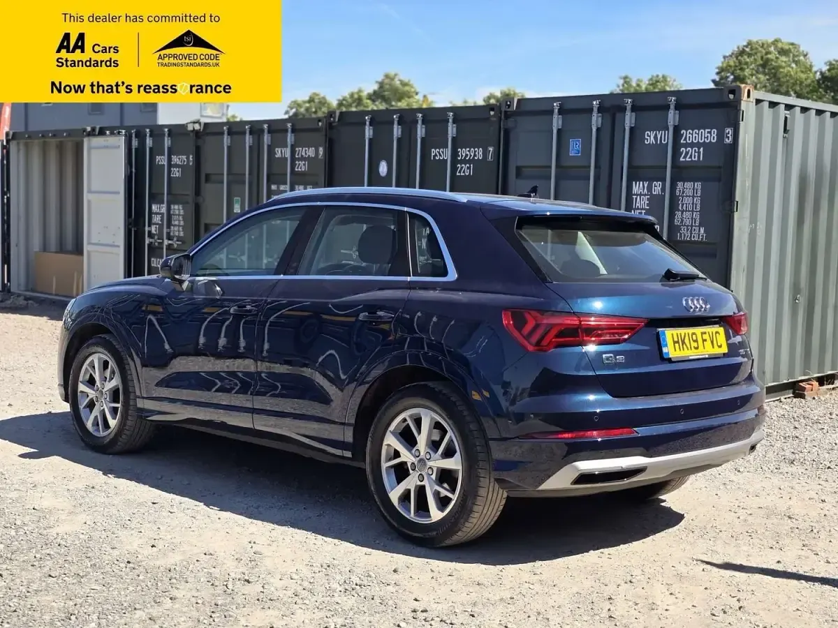 Used Audi Q3 Sport 150 HP (110 kW) 2019 Blue SUV