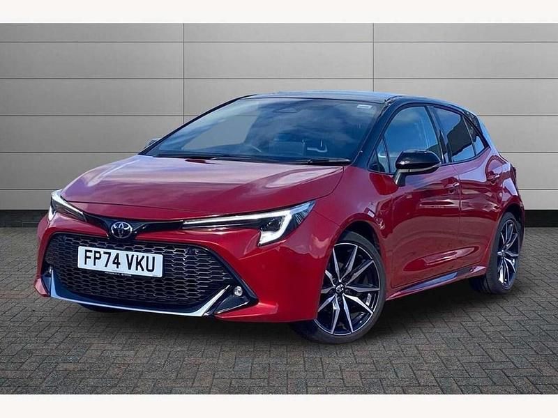 Used Toyota Corolla Sport 140 HP (102 kW) 2024 Red Hatchback