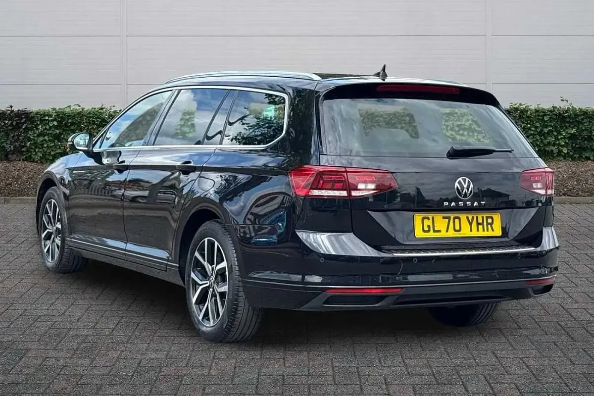Usado VW Passat SEL 150 HP (110 kW) 2020 Preto Carrinha