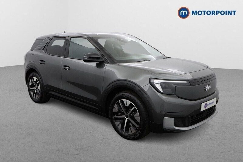 Grey Used 2024 Ford Explorer Select SUV | £27,449 (Fair price) - Image 1/4