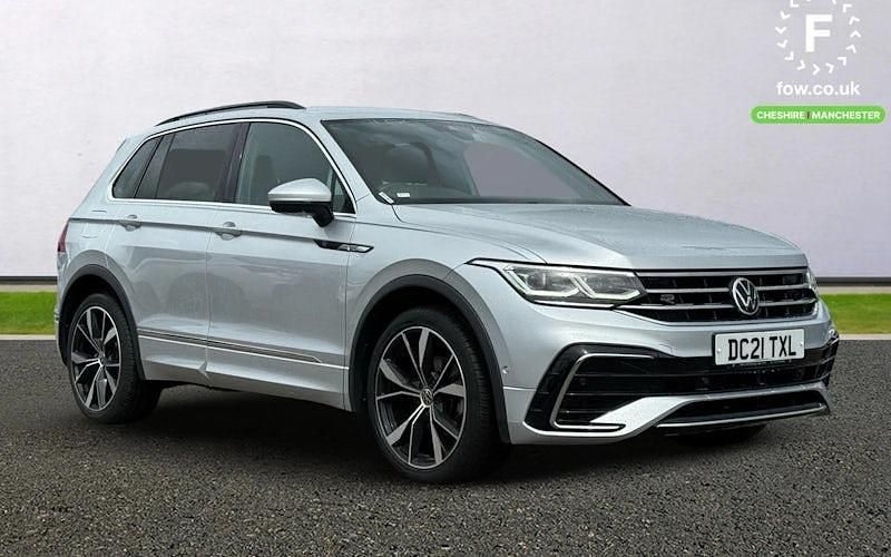 Used 2023 VW Tiguan R-line SUV | £24,899 (Good price) - Image 1/4