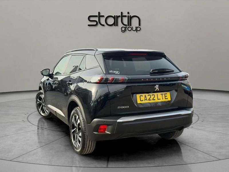 Used Peugeot 2008 Allure Premium 100 HP (73 kW) 2022 Black SUV