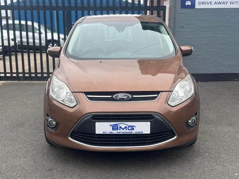 Used Ford Grand C-Max Zetec 115 HP (84 kW) 2013 Brown MPV